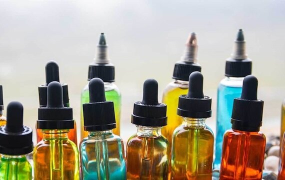 Why Don’t Asian Vapers Fall for the Western ‘Fruit Bomb’ Hype? Shocking Truths Inside