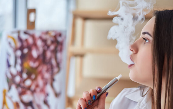 Vaping in the UAE: More Than Just Clouds—It's a Culture